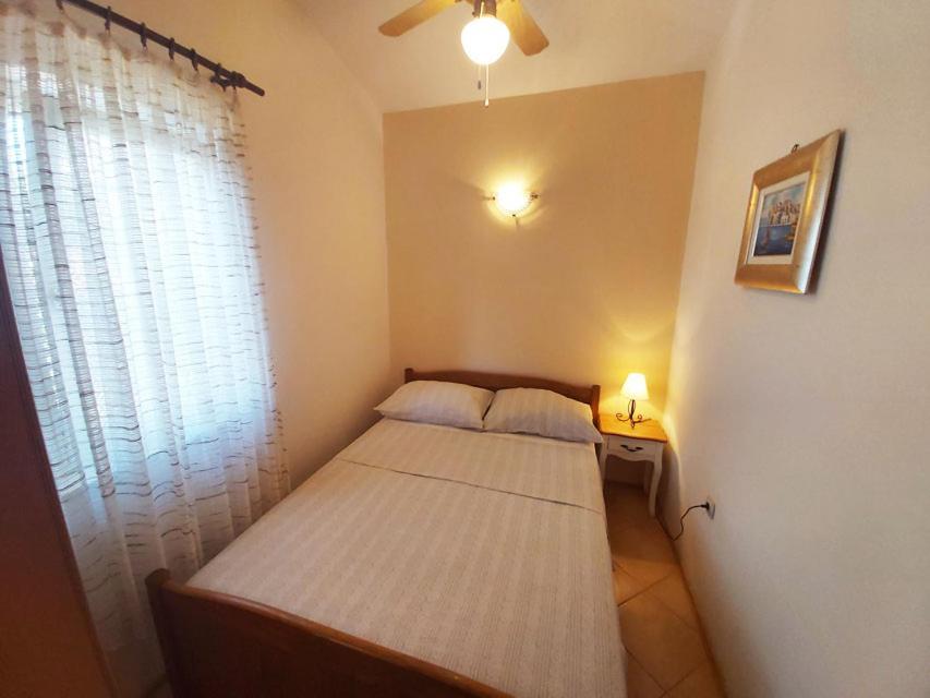 Apartments Carmen Vinišće Kültér fotó