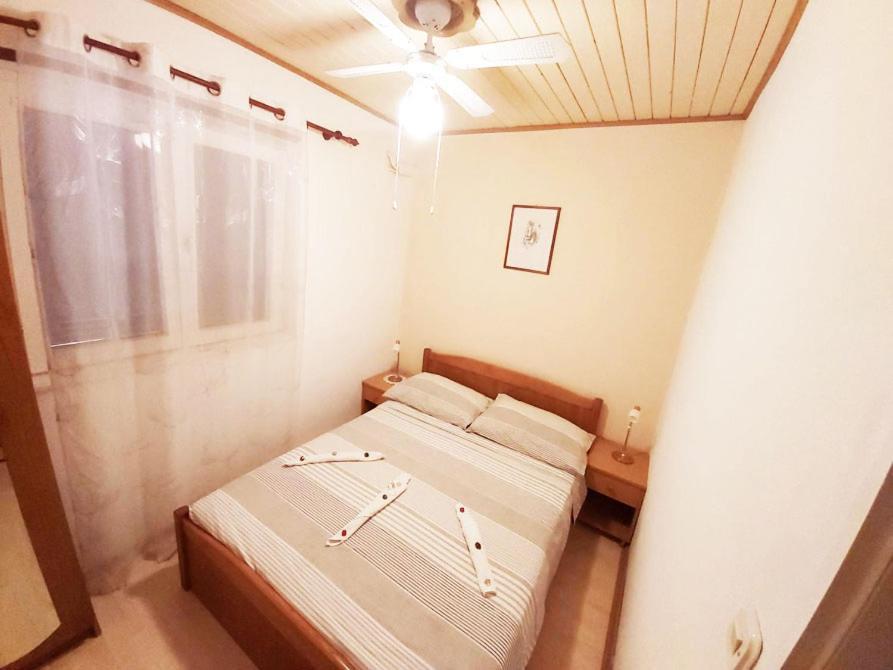 Apartments Carmen Vinišće Kültér fotó