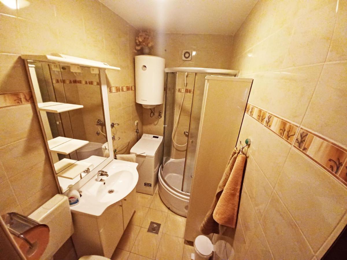 Apartments Carmen Vinišće Kültér fotó